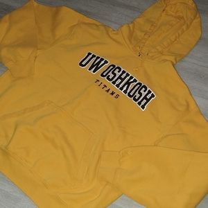 Vintage UW OSHKOSH Titans Hoodie